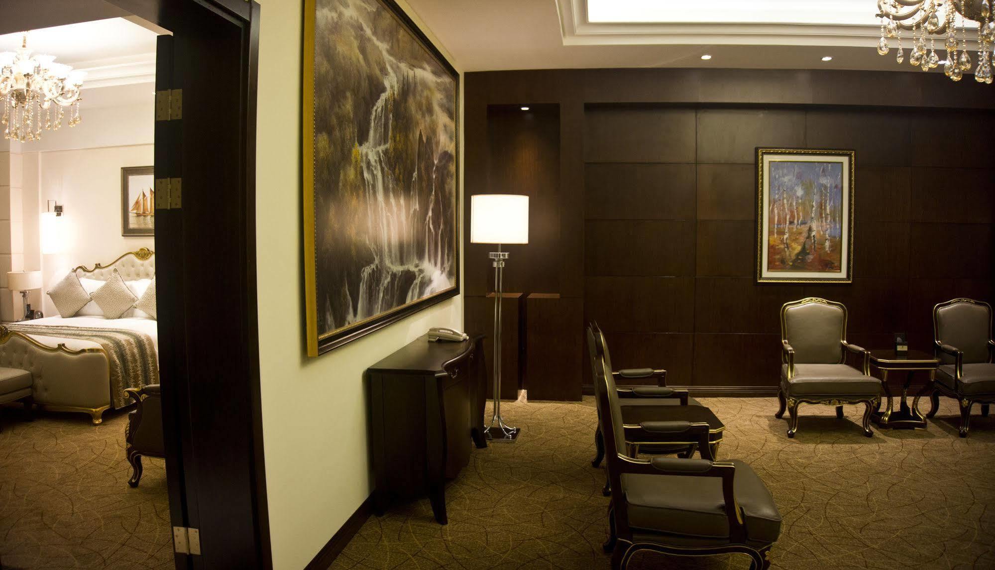 Tang Palace Hotel 아크라 외부 사진